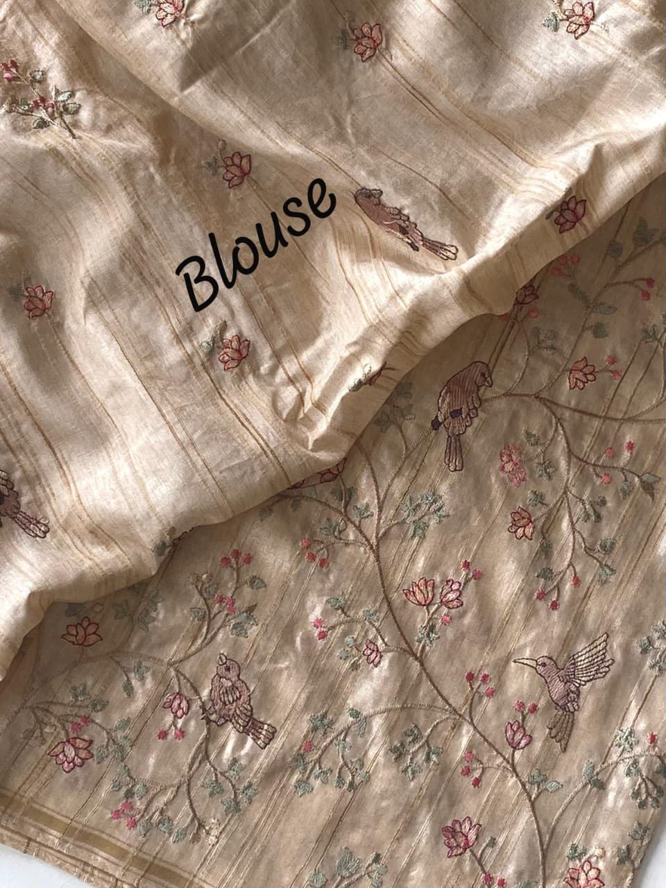 Beige Loom Tussar Saree Roohri