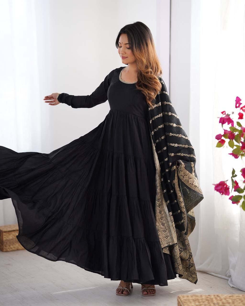Black Anarkali Suit Set Roohri