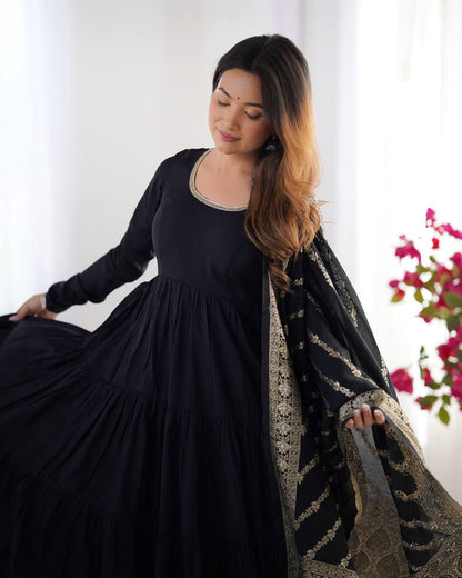 Black Anarkali Suit Set Roohri