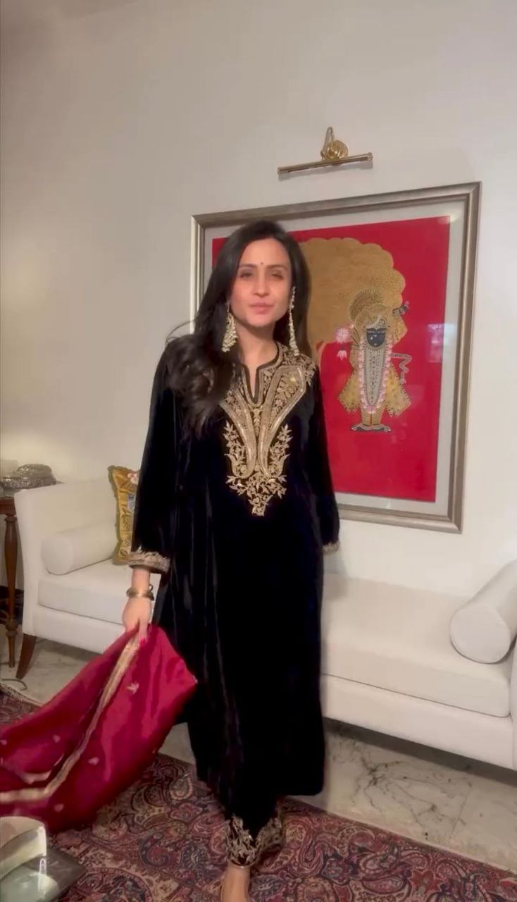 Black Velvet Suit Set Roohri