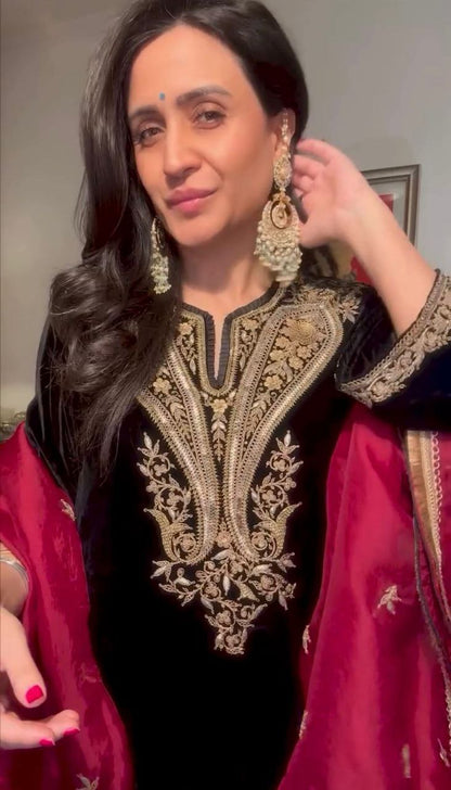 Black Velvet Suit Set Roohri