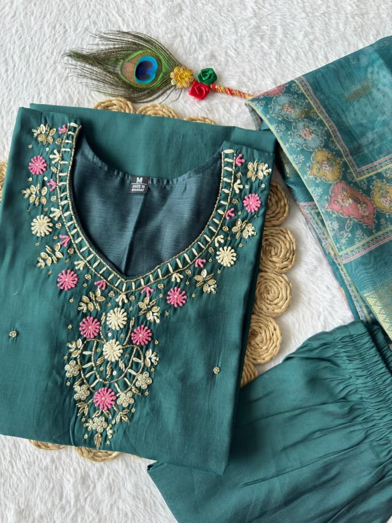 Dark Rama Green Suit Set Roohri
