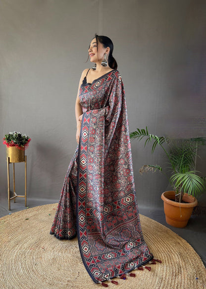 Printed Saree Roohri
