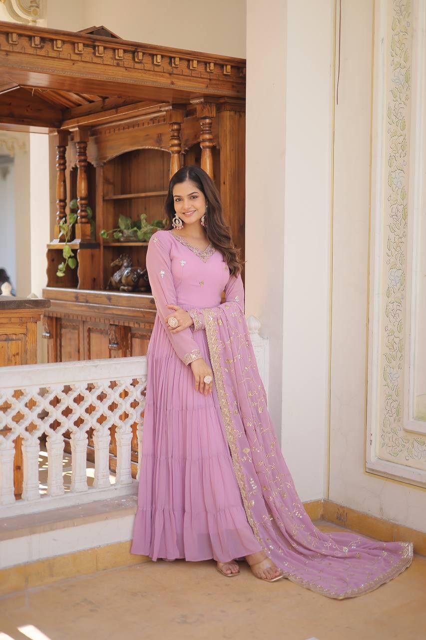 Lavender Anarkali Dupatta Set Roohri