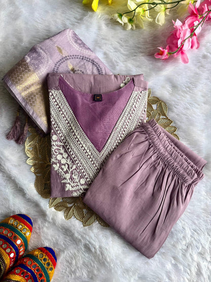Lavender Suit Set Roohri
