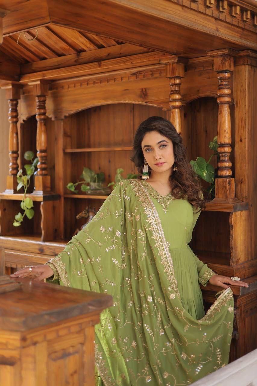 Parrot Green Anarkali Dupatta Set Roohri