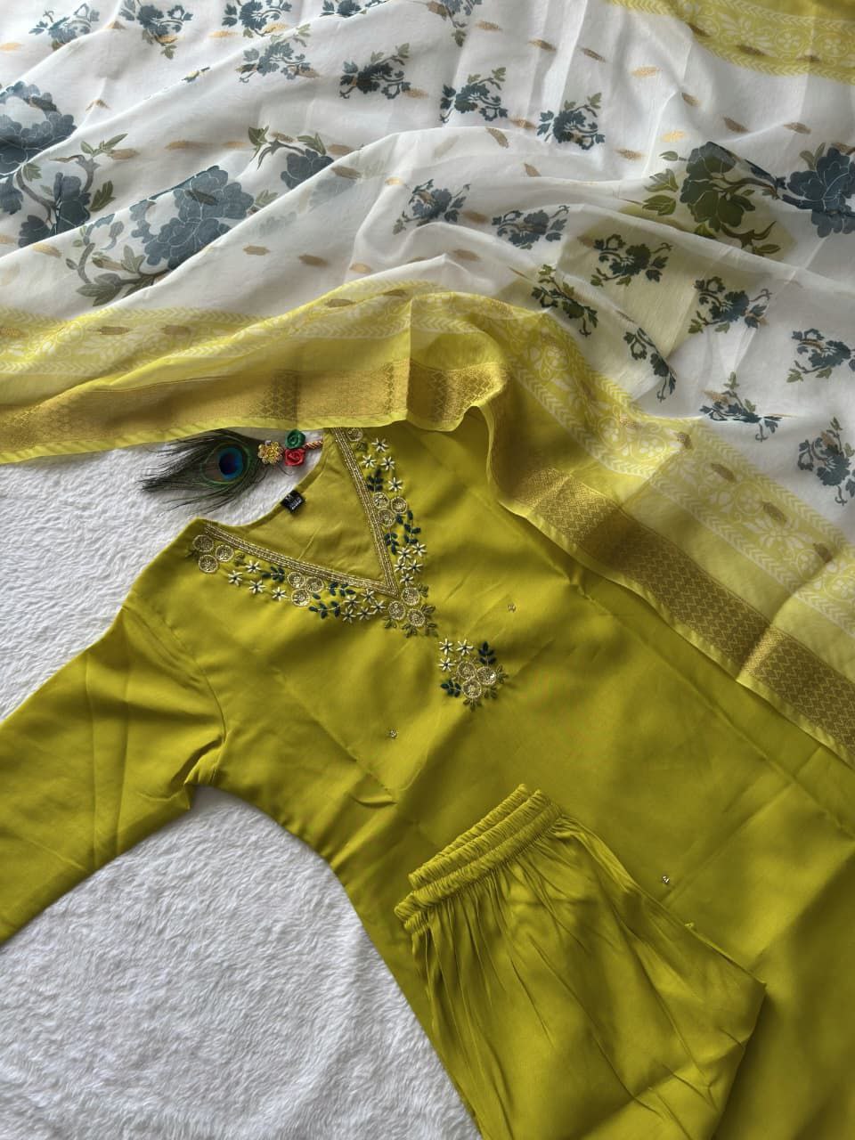 Parrot Green Suit Set Roohri