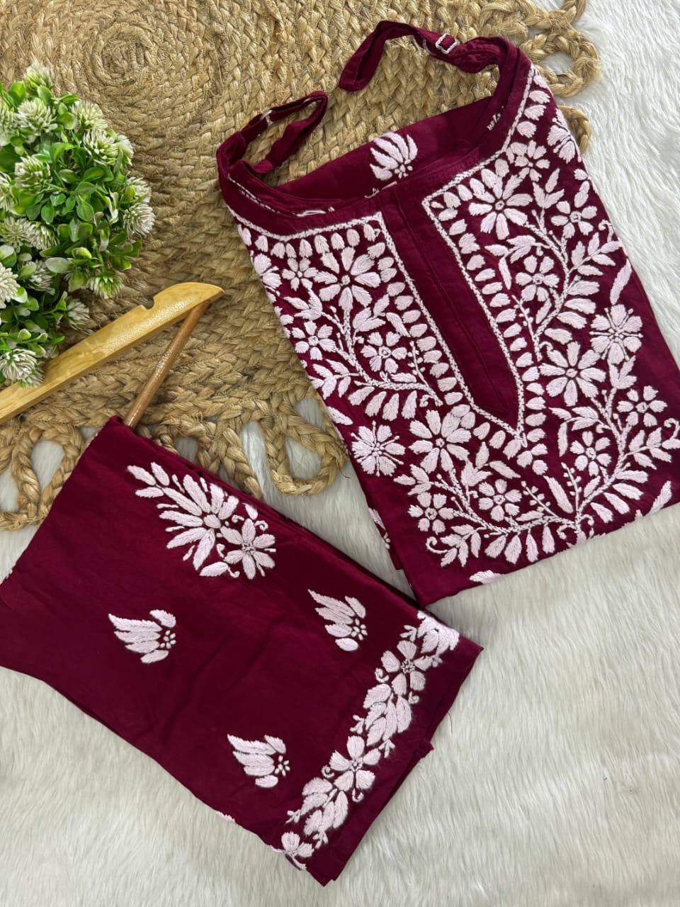 Rayon Chikankari Kurti Set Roohri