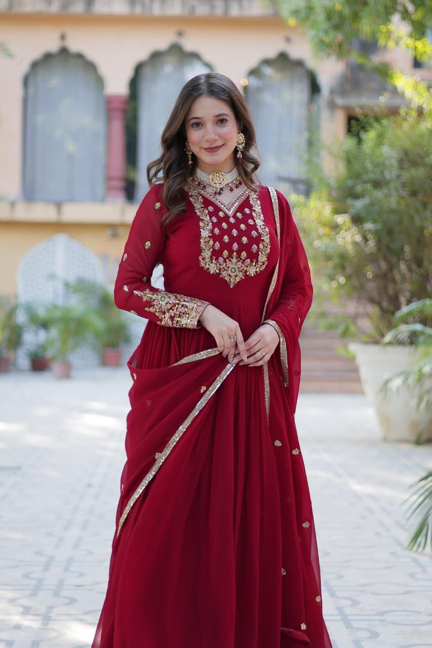 Maroon Anarkali Dupatta Set Roohri