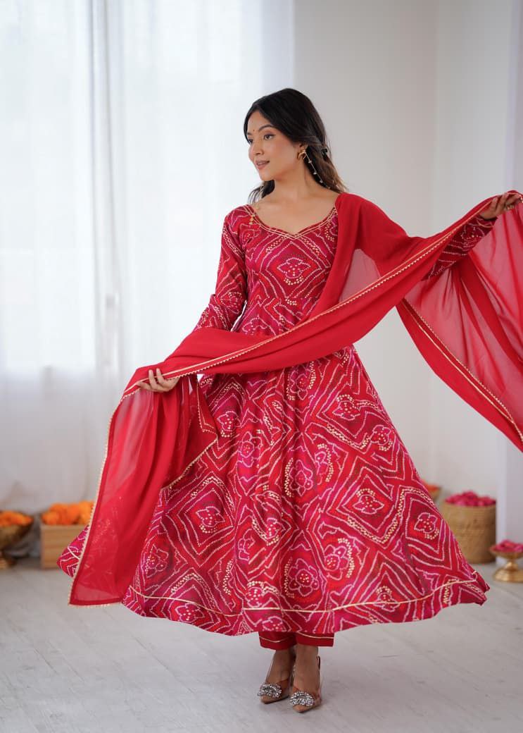 Bhanej Red Anarkali Suit Set Roohri