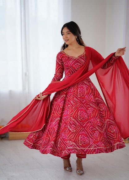 Bhanej Red Anarkali Suit Set Roohri