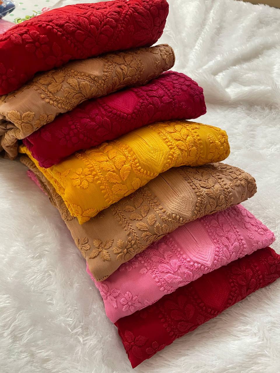 Viscose Floral Chikankari Kurti Roohri