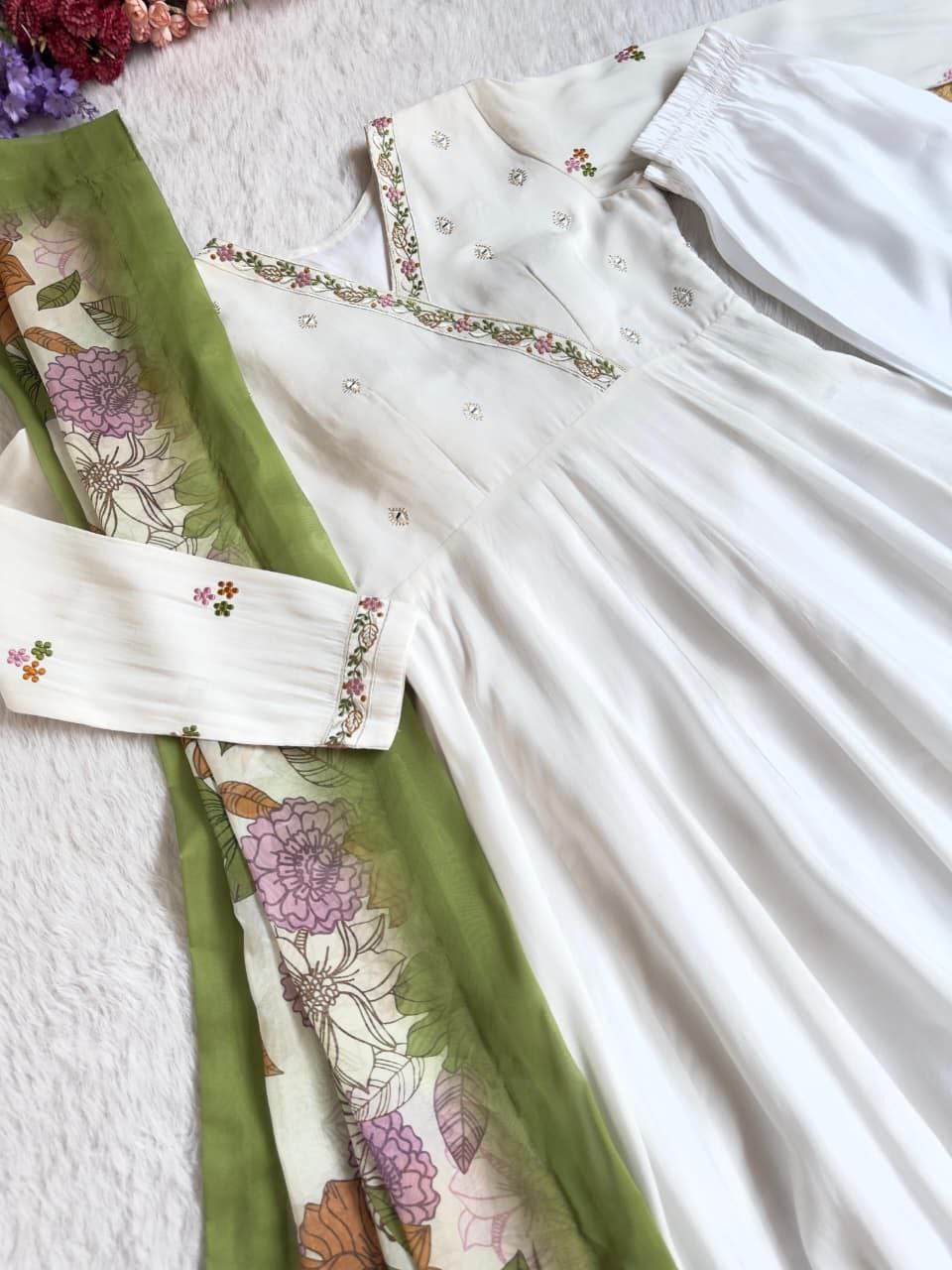 White Anarkali Suit Set Roohri