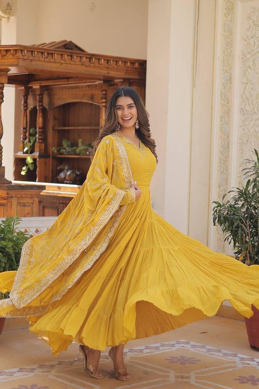 Yellow Anarkali Dupatta Set Roohri